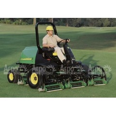 Бензиновая газонокосилка для фейрвея  Jonh Deere - 3235 С  в Севастополе